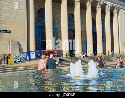 Il Grade ii Listed Sheffield City Hall (1932), Barker's Pool, Sheffield South Yorkshire, Inghilterra Foto Stock