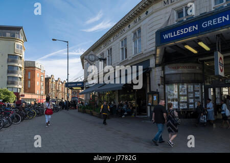 Willesden la stazione verde Foto Stock