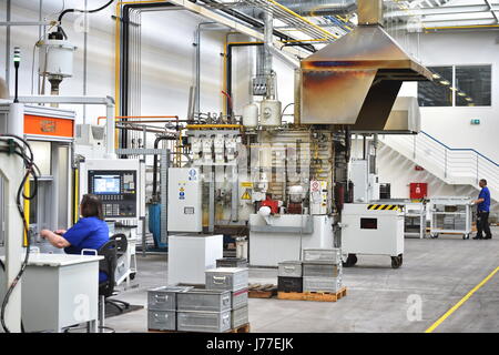 Kern-Liebers CR engineering company lancia un nuovo impianto di produzione in cui è investito KC500m, in Ceske Budejovice, Repubblica ceca, 23 maggio 2017. (CTK foto/Vaclav Pancer) Foto Stock