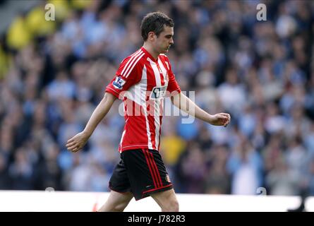 ADAM JOHNSON lascia il passo Manchester City V SUNDERLAND F Etihad Stadium Manchester Inghilterra 06 Ottobre 2012 Foto Stock