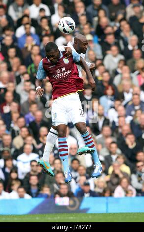 CHRISTIAN BENTEKE WILLIAM GAL Tottenham Hotspur V ASTON VILL Londra Inghilterra REGNO UNITO 07 Ottobre 2012 Foto Stock