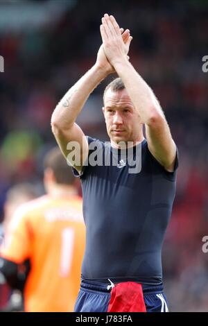 CHARLIE ADAM APPLAUDE LA STOK MANCHESTER UNITED V STOKE CITY OLD TRAFFORD Manchester Inghilterra 20 Ottobre 2012 Foto Stock