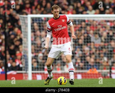 PER MERTESACKER Arsenal FC Londra Inghilterra UK 27 Ottobre 2012 Foto Stock