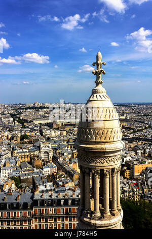 Parigi - Circa nel maggio 2011: Antenna vista di Parigi dal Sacré Coeur basilica III Foto Stock