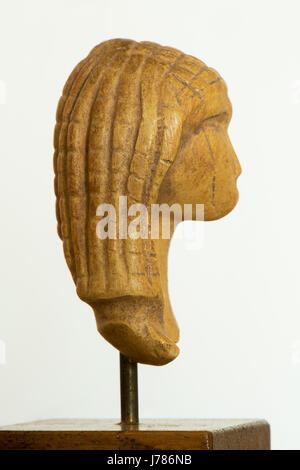 Venere di Brassempouy - Palaeolitic superiore figurina (replica/cast) Foto Stock