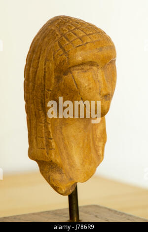 Venere di Brassempouy - Palaeolitic superiore figurina (replica/cast) Foto Stock