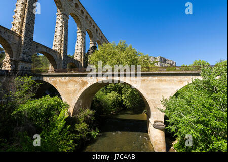 Aqueduc de Roquefavor Aix-en-Provence / Ventabren PACA FRANCIA Foto Stock