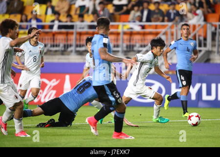 Suwon, Corea del Sud. Xxiv Maggio, 2017. Takefusa Kubo (JPN) Calcio/Calcetto : 2017 FIFA U-20 World Cup Gruppo D match tra Uruguay 2-0 Giappone a Suwon World Cup Stadium di Suwon, Corea del Sud . Credito: Sho Tamura AFLO/sport/Alamy Live News Foto Stock