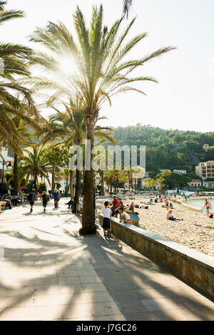 Lungomare, Port de Sóller, Maiorca, Baleari, Spagna Foto Stock