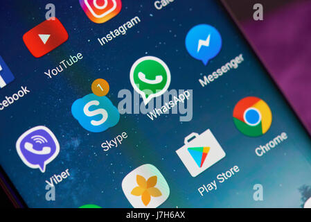 New york, Stati Uniti d'America - 22 Maggio 2017: Ricevi nuovi messaggi in skype. Icona di skype con nuovo messaggio Foto Stock