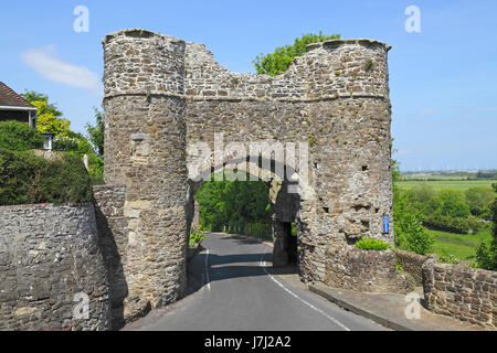 Il gate del filamento in Winchelsea, uno dei tre rimanenti gateway medievale difendendo la hill top town, East Sussex, England, Regno Unito Foto Stock