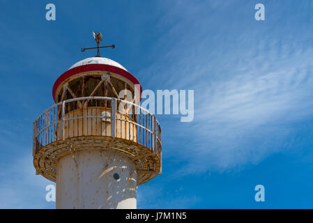 Il restaurato Hodbarrow Lighthouse vicino a Millom in Cumbria Foto Stock