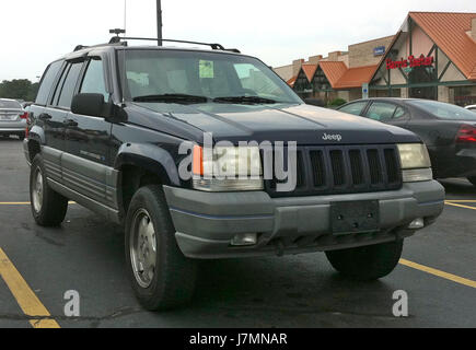 1997 8 Jeep Grand Cherokee sti deep ametista in NC 1 Foto Stock