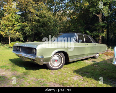 1968 Chrysler Newport foto personalizzato 4 Foto Stock