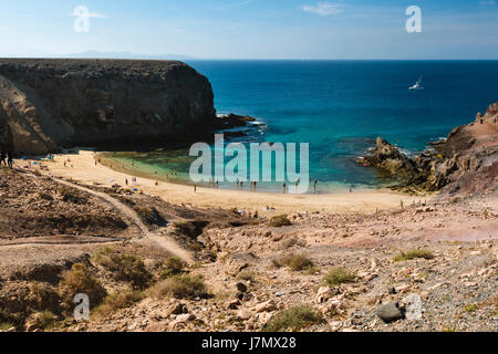 La bella spiaggia di Playa de Papagayo in Lanzarote, Spagna. Foto Stock