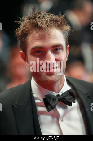 Robert Pattinson attore buon tempo. Premiere settantesimo Cannes Film Festival Cannes, Francia 25 maggio 2017 Credit: Allstar Picture Library/Alamy Live News Foto Stock