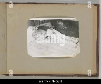 Album di Parigi le scene del crimine attribuito ad Alphonse Bertillon. DP263834 Foto Stock