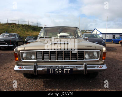 La Ford 20 MTS del 1967 è un modello di auto della Ford Motor Company, noto per il suo design e la sua ingegneria degli anni '1960 La vettura fa parte della linea Fordâ€ ™ in un periodo di innovazione nel design automobilistico, mostrando l'attenzione del companyâ su stile e prestazioni durante l'era. Foto Stock