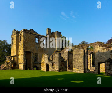 Le rovine di Ashby de la Zouch Castle LEICESTERSHIRE REGNO UNITO Inghilterra una fortezza medievale costruita originariamente nel XI secolo Foto Stock