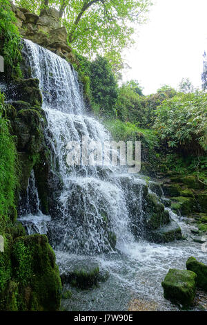 Cascata Bowood Wiltshire, Inghilterra DSC00516 Foto Stock