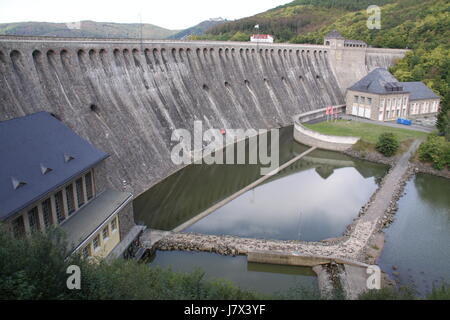 Lago artificiale waterpower emblema barrage beauteously bello bello viaggiare Foto Stock