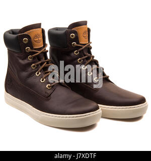 Timberland Newmarket II 2 tazza da 6 pollici marrone scuro uomini stivali in pelle - UN14BS Foto Stock