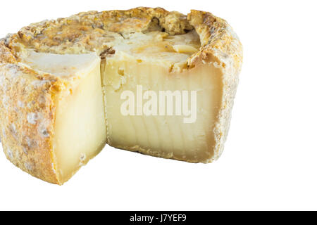 La forma di formaggio a pasta dura di una crosta bloomy latte di capra, il gelo crosta, di trattamento attraverso un apposito stampo del genere Penicillium, come Penicillium camemb Foto Stock