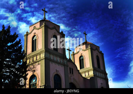 Chiesa Sky ( San Gaetano la Chiesa cattolica 1170 9th Street un campus sulla chiesa della città di Denver, CO) Foto Stock