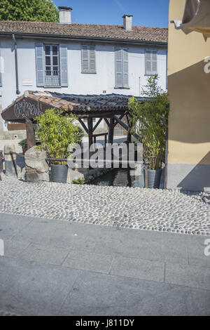 Italia Milano Alzaia Naviglio Grande alley ho lavato Foto Stock