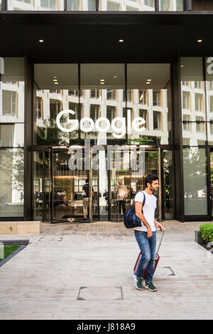 L'ingresso a Google di King Cross per uffici della sede centrale di Camden, Londra, Regno Unito Foto Stock