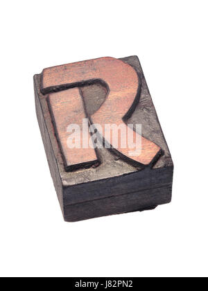 Dettagliata lettera in legno R; immagine sovrapposta - tutti in focus Foto Stock