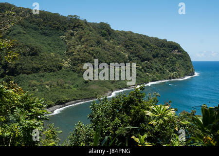 L'avvolgimento Hana Autostrada, strada di Maui, Hawaii Foto Stock