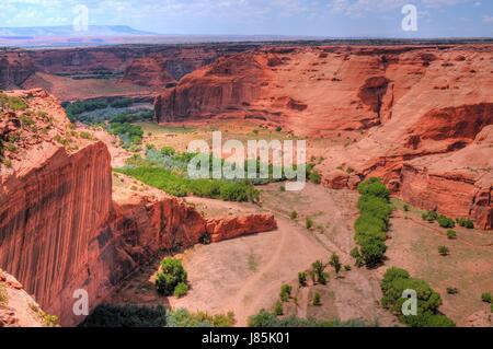 Costruzione casa monumento storico parco d'arte vasto deserto marrone americano Foto Stock