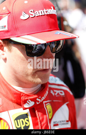 Monte Carlo, Monaco. 27 maggio 2017. Kimi Raikkonen della Finlandia e la Scuderia Ferrari intervista dopo la sessione di qualifica del Gran Premio di Monaco di Formula 1 a Monte Carlo. Stefano Arcari/Alamy Live News Foto Stock