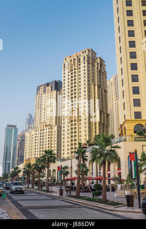 Jumeirah Beach Residence boardwalk in Dubai Emirati Arabi Uniti Foto Stock