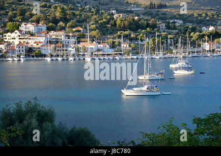 Vista di Agia Efimia porto sull'isola di Cefalonia , Grecia Foto Stock