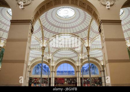 Le site Richelieu-Louvois est le berceau historique de la Bibliothèque nationale de France. Situé au coeur de la capitale, il se composait au XVIIe siè Foto Stock