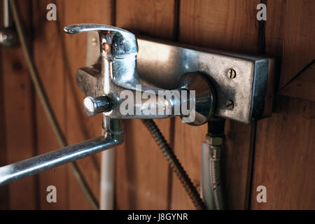 Vasca da bagno Miscelatore doccia Foto Stock