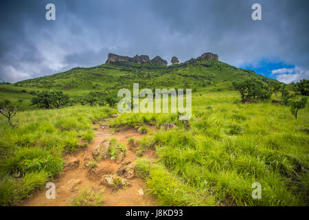 Bellissimo aspetto della regione di paesaggi di Drakensberg - Africa del Sud Foto Stock