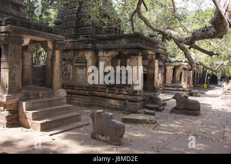 Templi Mahakuta, Badami, Karnataka. Sesto o settimo secolo CE costruito dai primi re della dinastia Chalukya Foto Stock