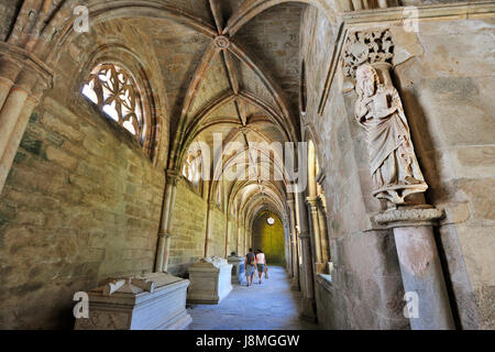 Chiostri del Sé Catedral (Motherchurch), un sito Patrimonio Mondiale dell'Unesco. Evora, Portogallo Foto Stock