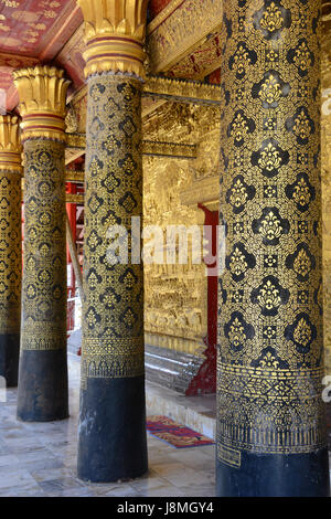 La sfarzosa Wat Mai Suwannaphumaham a Luang Prabang, Laos Foto Stock