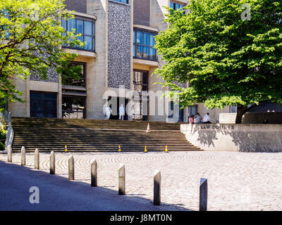 I tribunali di prima istanza (Winchester combinate Corte Centro) in Winchester, Hampshire, Inghilterra Foto Stock