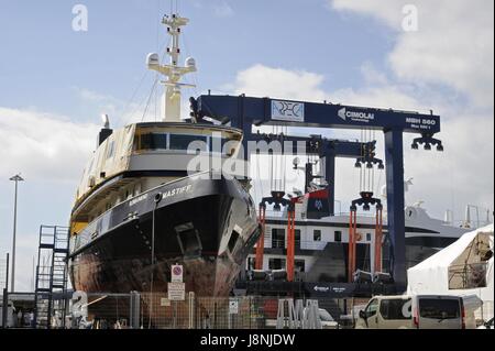 Viareggio (Toscana, Italia), cantieri navali Foto Stock