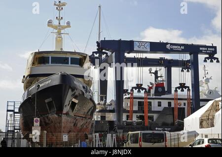 Viareggio (Toscana, Italia), cantieri navali Foto Stock