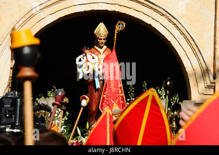 Il Endiablada è il nome dato a una festa tradizione immemorabile celebrato in Almonacid del Marquesado provincia di Cuenca, nei giorni 1, 2 e 3 Febru Foto Stock