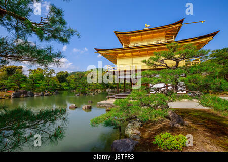 Rokuon-ji il Padiglione Dorato Foto Stock