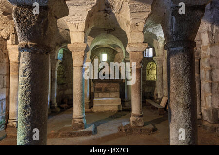 Francia, Creuse, Ahun, cripta della chiesa Foto Stock