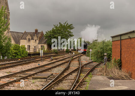 Il famoso Flying Scotsman locomotore visite Gloucester stazione ferroviaria Foto Stock