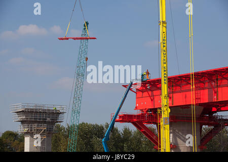 Costruzione del cavalcavia di Merseyside ponte Gateway Foto Stock